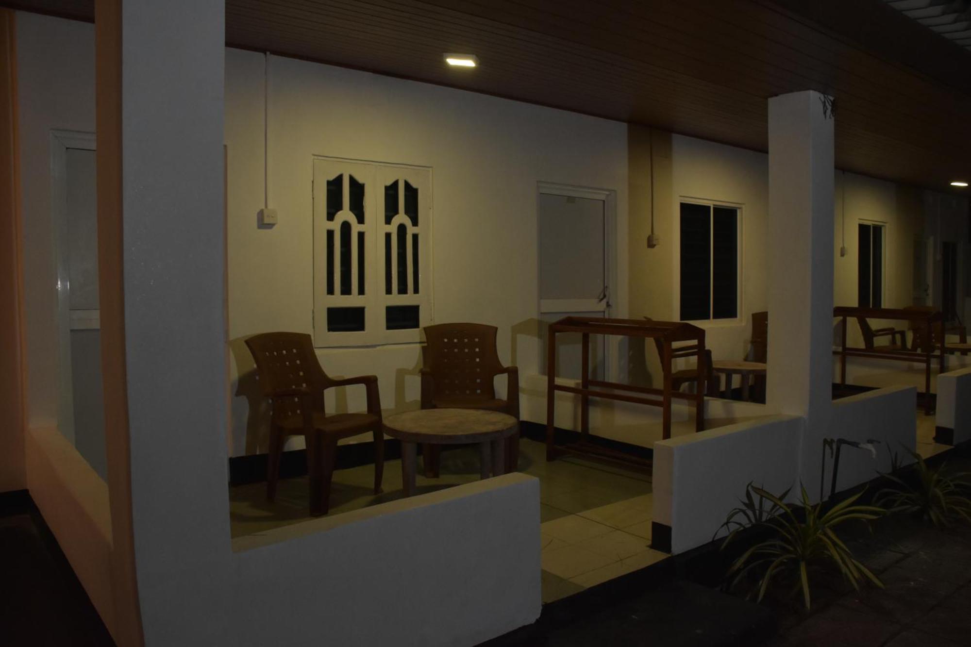 French Garden Regish Guest House Trincomalee Exterior foto
