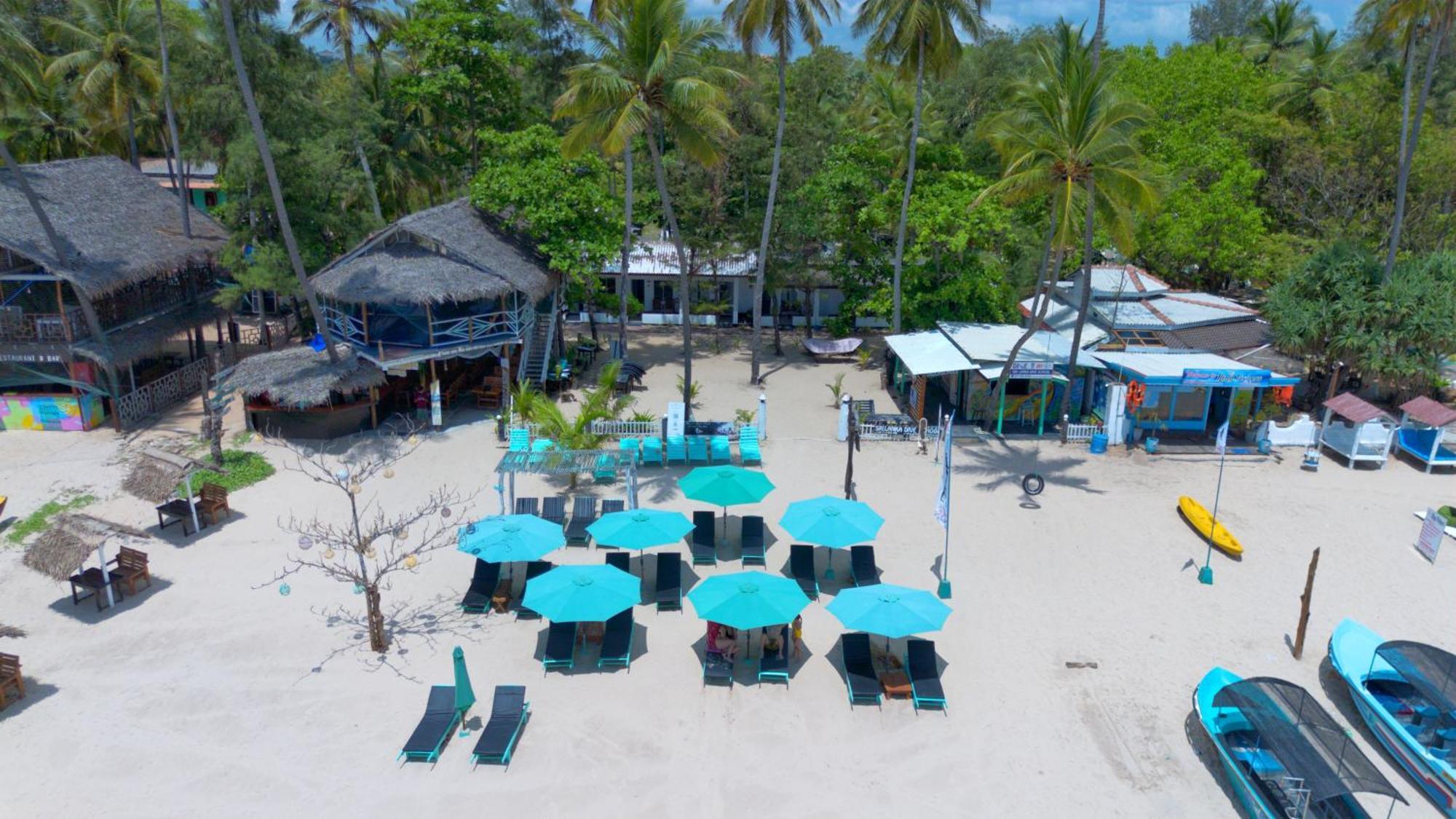 French Garden Regish Guest House Trincomalee Exterior foto