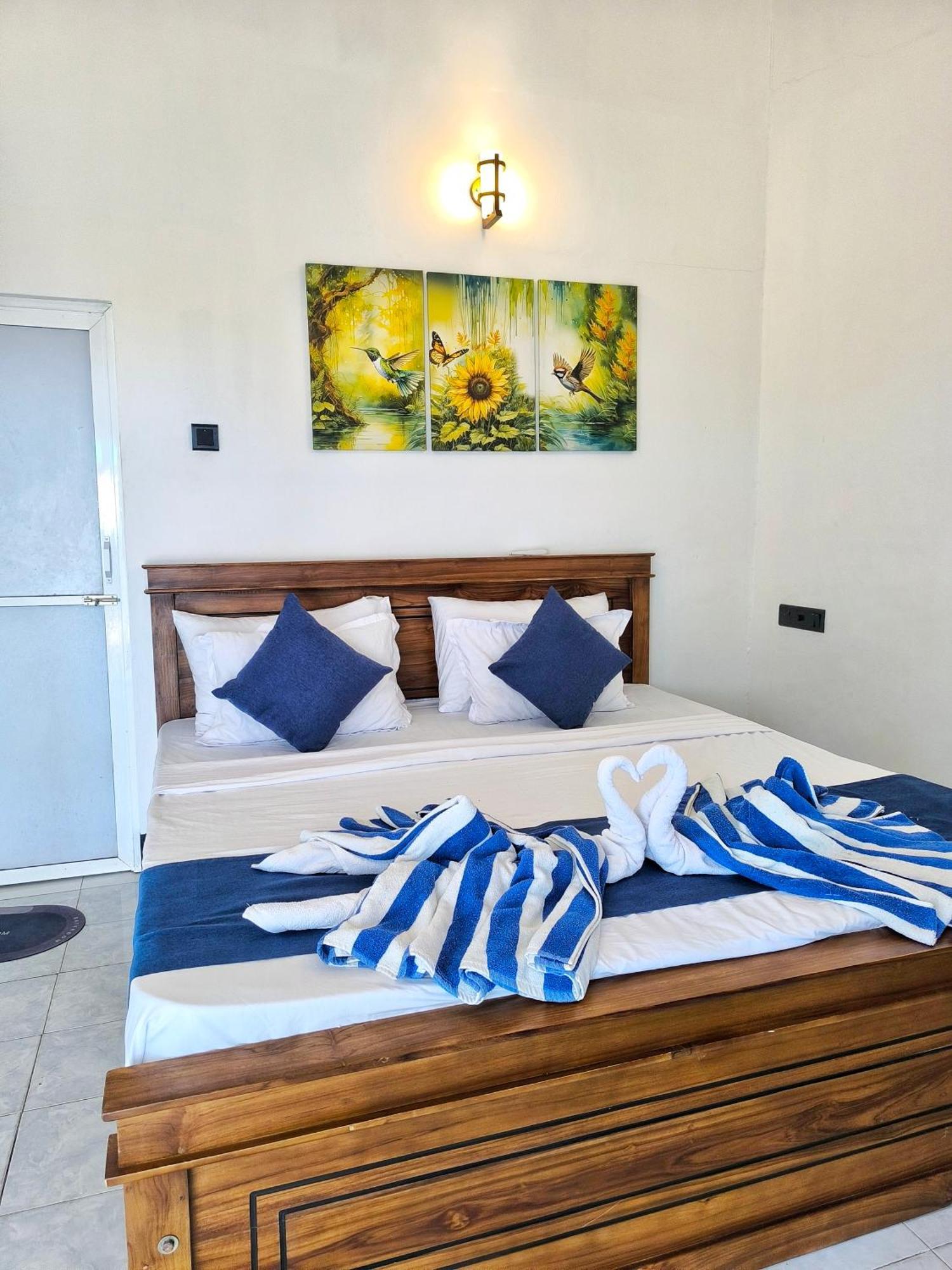 French Garden Regish Guest House Trincomalee Exterior foto